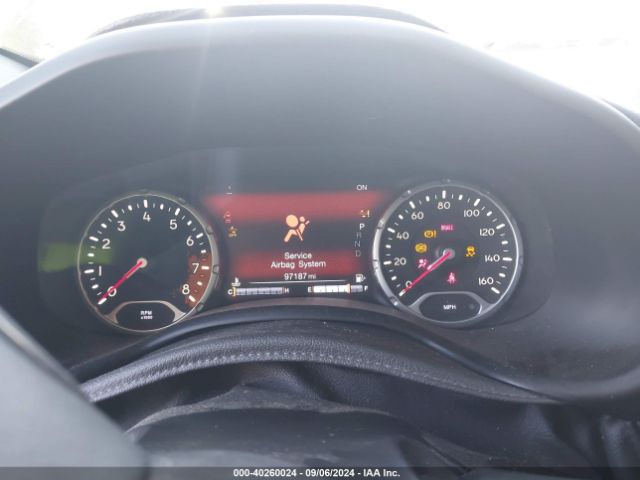 ZACCJBDB5JPH31388 Jeep Renegade Limited 4x4
