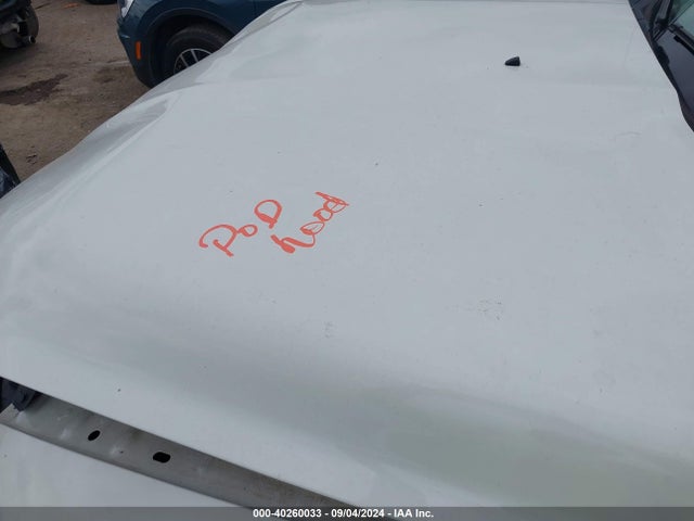 1C6RR7VT5JS144293 RAM 1500 Laramie  4x4 6'4 Box