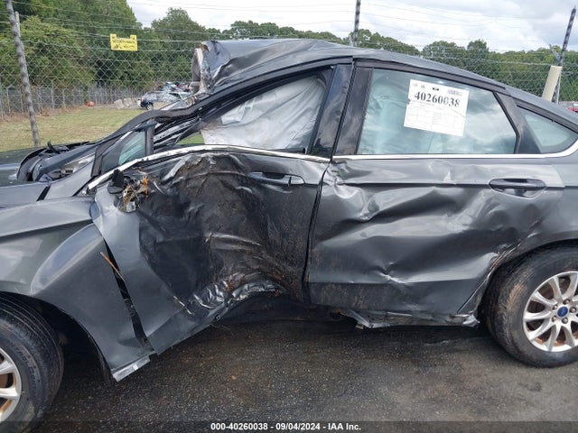 3FA6P0G78FR167861 Ford FUSION S