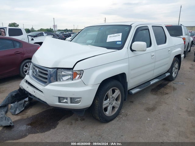 Honda Ridgeline Rtl 2014 5FPYK1F50EB012297 Image 2
