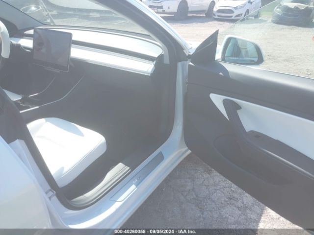 5YJ3E1EB2JF101283 Tesla Model 3 Long Range/performance