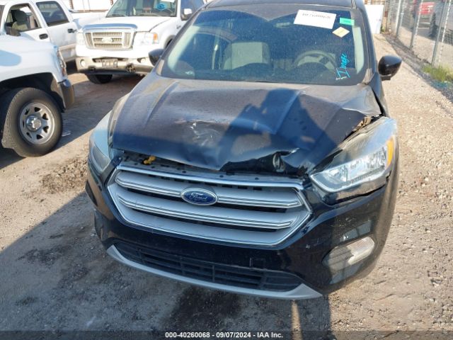 1FMCU9GD7HUC17298 Ford ESCAPE SE