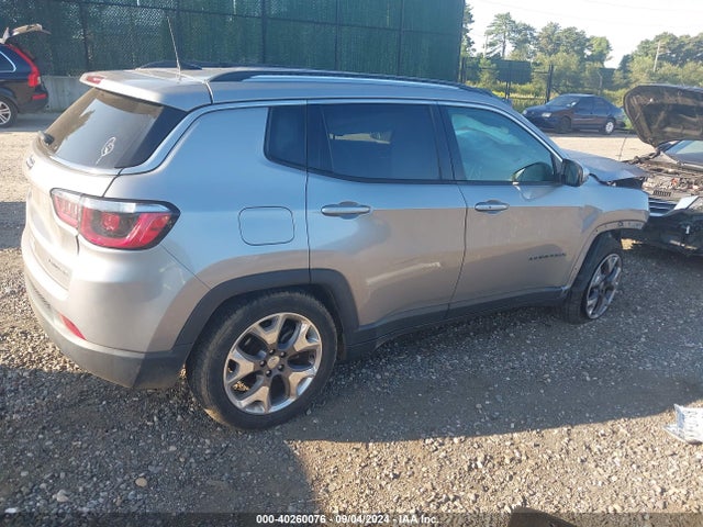 3C4NJCCB5LT158360 Jeep Compass Limited Fwd