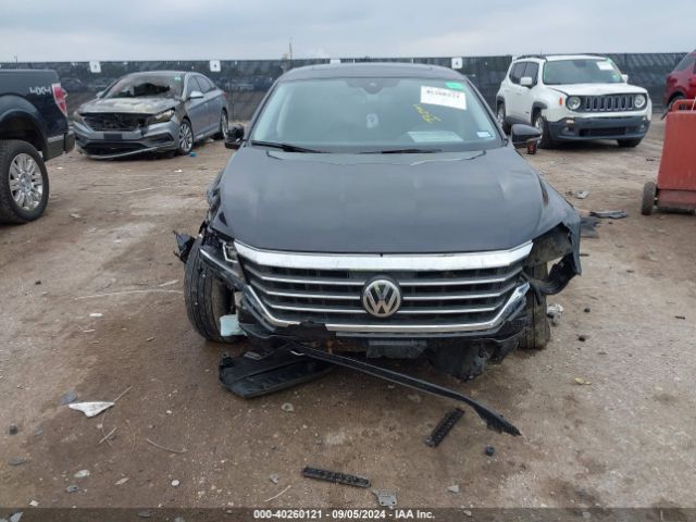 1VWSA7A30MC016319 Volkswagen Passat 2.0t Se