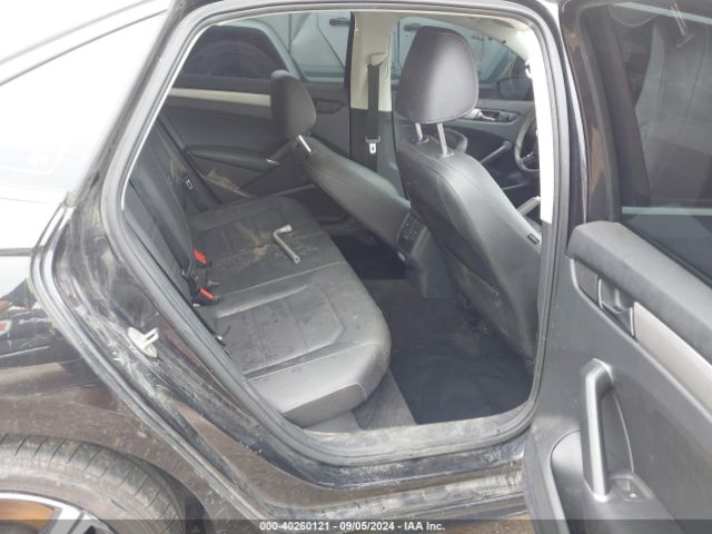 1VWSA7A30MC016319 Volkswagen Passat 2.0t Se