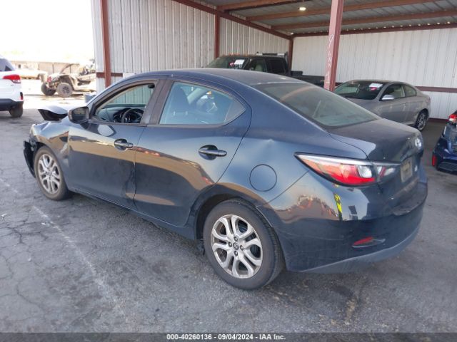 3MYDLBYV8HY164670 Toyota YARIS IA