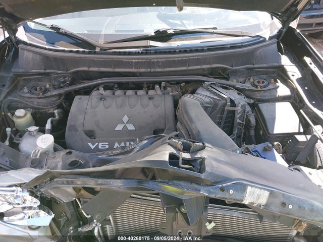 2011 MITSUBISHI OUTLANDER JA4JT5AX8BU028218 Photo 9