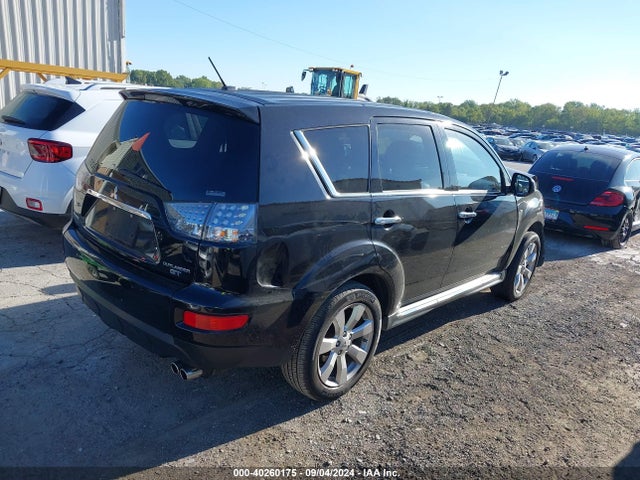 2011 MITSUBISHI OUTLANDER JA4JT5AX8BU028218 Photo 3