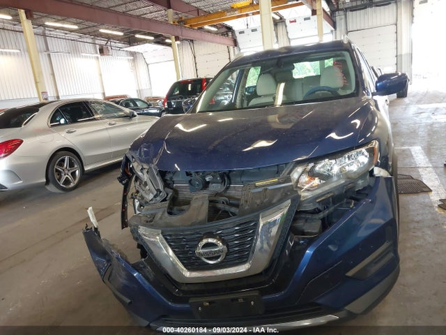 Nissan ROGUE SV 2017 5N1AT2MV2HC771000 Image 12