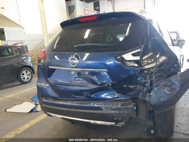 Nissan ROGUE SV 2017 5N1AT2MV2HC771000 Image 16