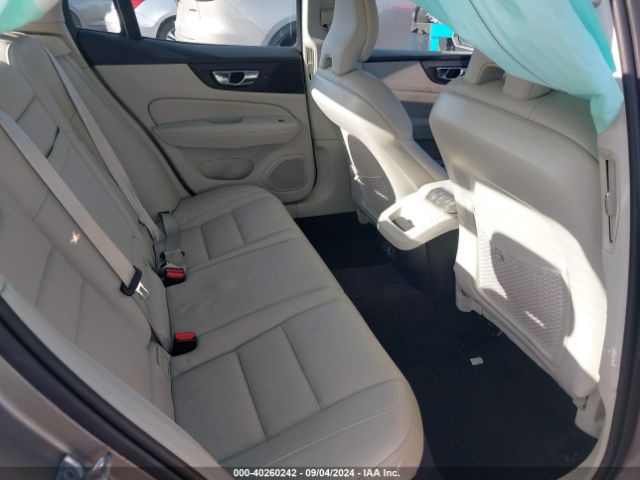 7JR102FK1KG005101 Volvo S60 T5 Momentum