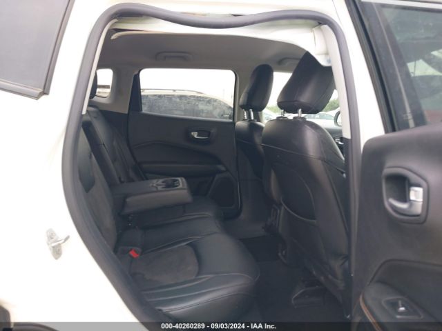 3C4NJDBB8JT350098 Jeep Compass Latitude 4x4