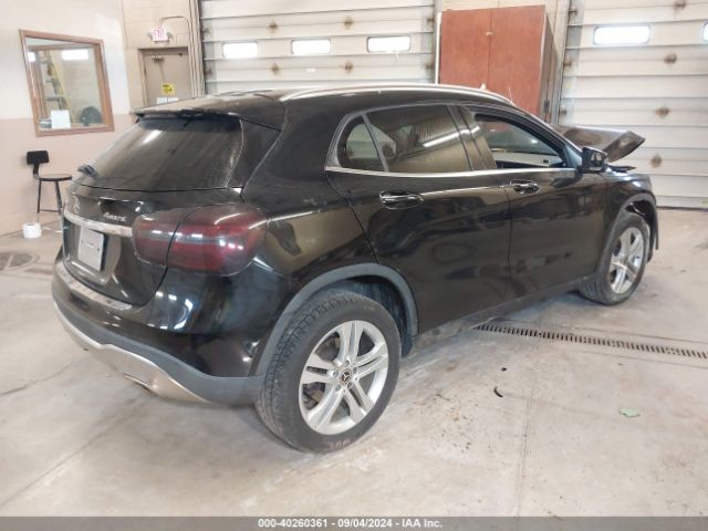 WDCTG4GBXKJ550790 Mercedes-Benz Gla 250 4matic