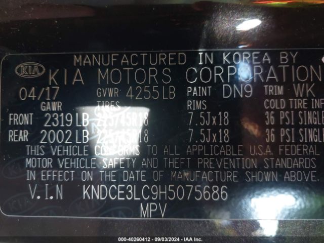 KNDCE3LC9H5075686 KIA Niro Touring