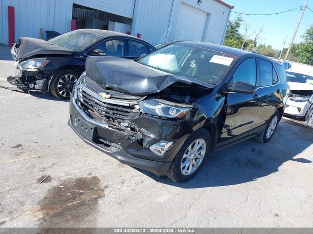 Chevrolet EQUINOX LT 2018 2GNAXJEV6J6327805 Image 2