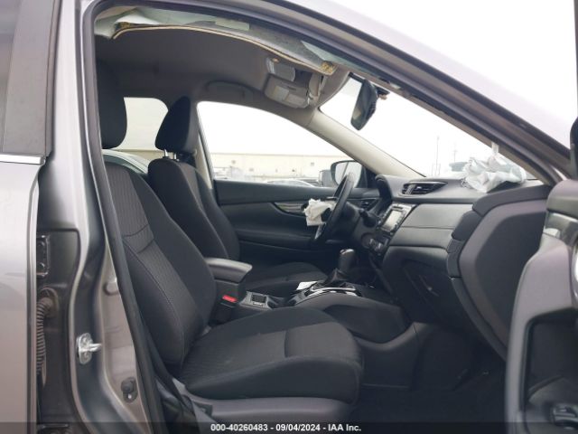 KNMAT2MV7JP589067 Nissan ROGUE SV