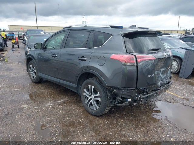 Toyota RAV4 LE 2016 JTMZFREV3GD084252 Image 3