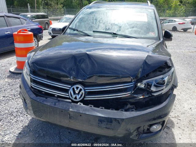WVGTV7AX1HK011880 Volkswagen Tiguan 2.0t Sport