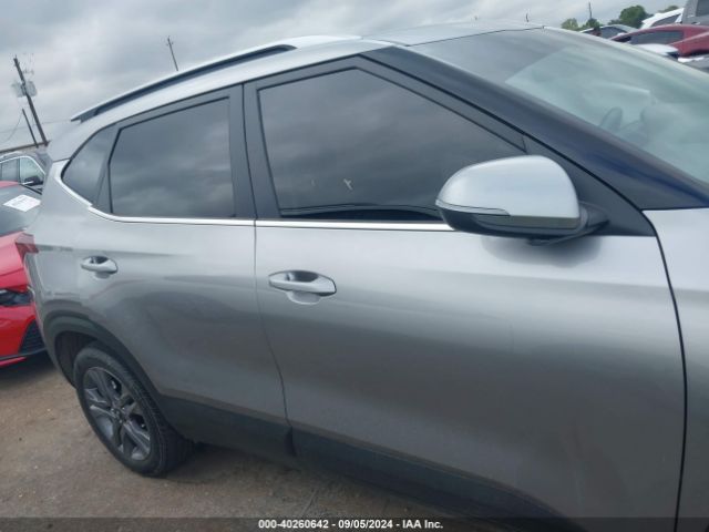 KNDEU2AA6M7115003 KIA SELTOS S