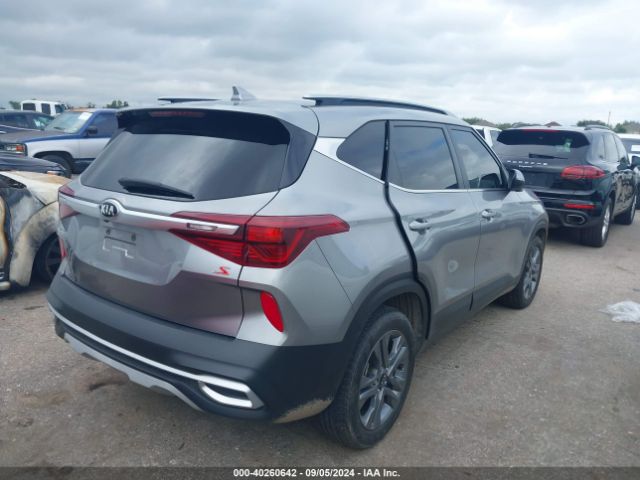KNDEU2AA6M7115003 KIA SELTOS S