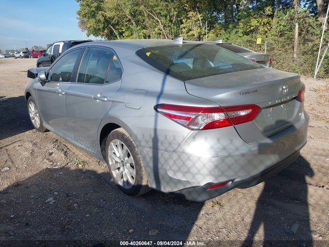 Toyota CAMRY LE 2020 4T1C11AK8LU308784 Image 3