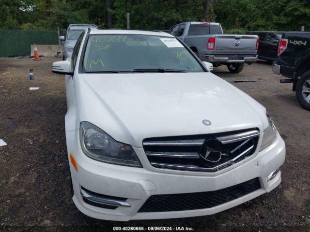 WDDGF8AB1ER323364 Mercedes-Benz C 300 Luxury 4matic/sport 4matic