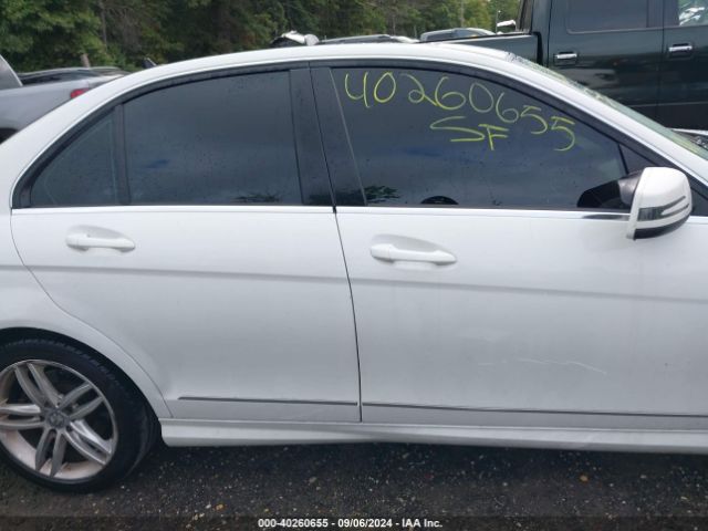 WDDGF8AB1ER323364 Mercedes-Benz C 300 Luxury 4matic/sport 4matic