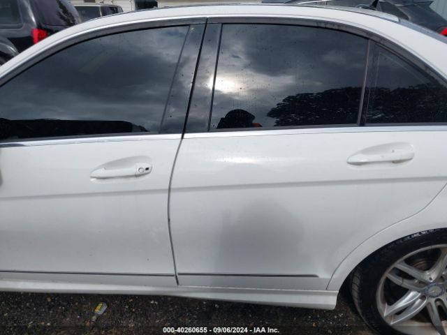 WDDGF8AB1ER323364 Mercedes-Benz C 300 Luxury 4matic/sport 4matic