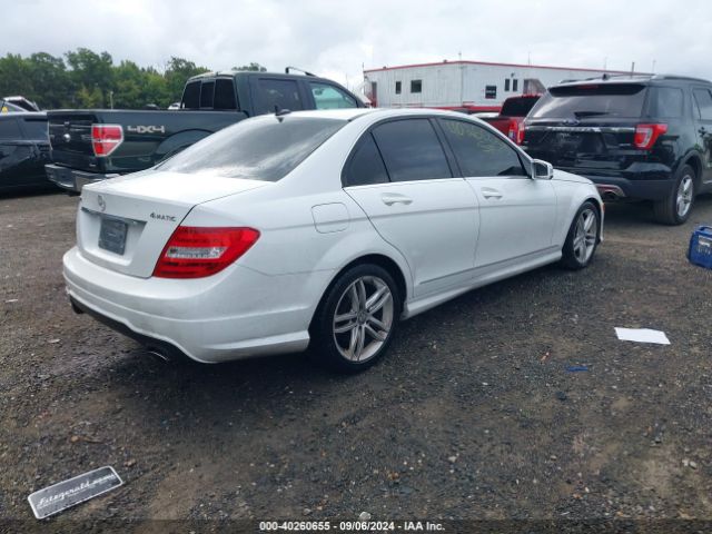 WDDGF8AB1ER323364 Mercedes-Benz C 300 Luxury 4matic/sport 4matic