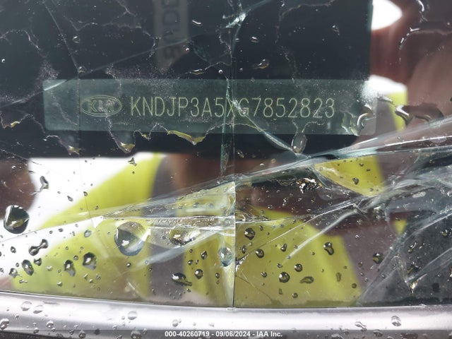 KIA SOUL + 2016 KNDJP3A5XG7852823 Image 9