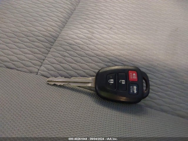 Toyota COROLLA LE 2014 2T1BURHE8EC126167 Image 11