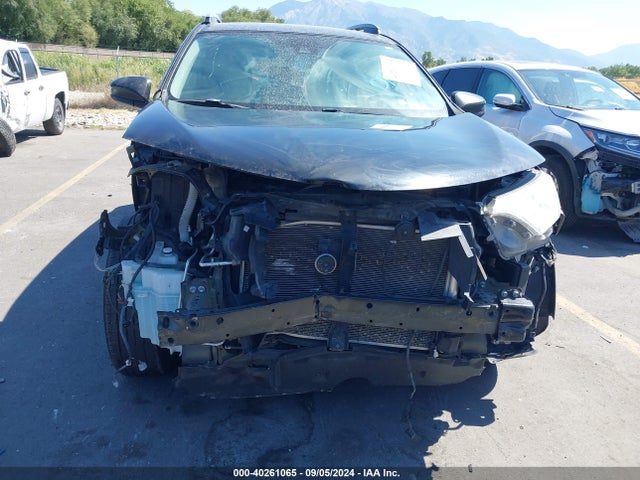 Toyota RAV4 LE 2017 2T3ZFREV2HW360277 Image 13