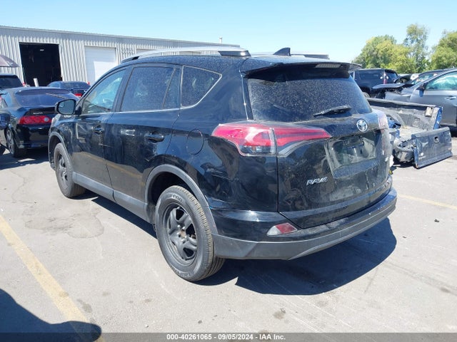 Toyota RAV4 LE 2017 2T3ZFREV2HW360277 Image 3