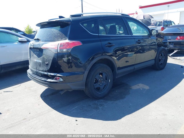 Toyota RAV4 LE 2017 2T3ZFREV2HW360277 Image 4