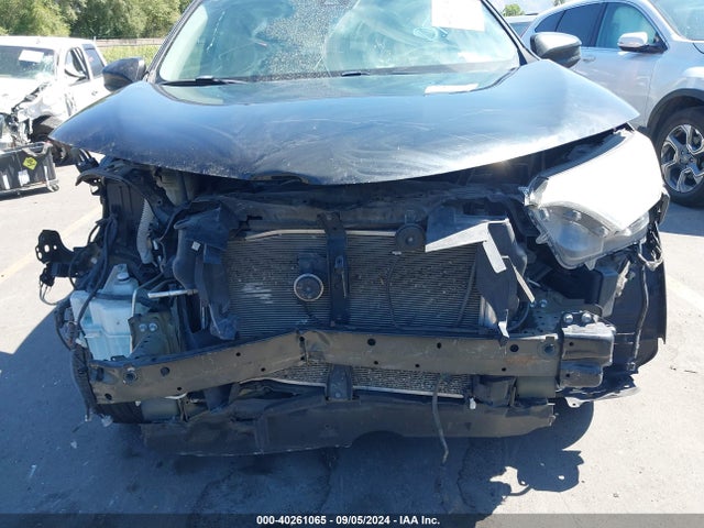 Toyota RAV4 LE 2017 2T3ZFREV2HW360277 Image 6