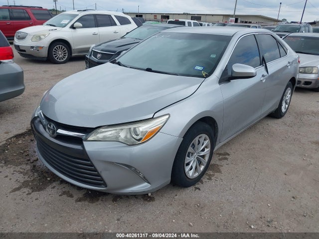 Toyota CAMRY LE 2016 4T4BF1FK9GR546905 Image 2