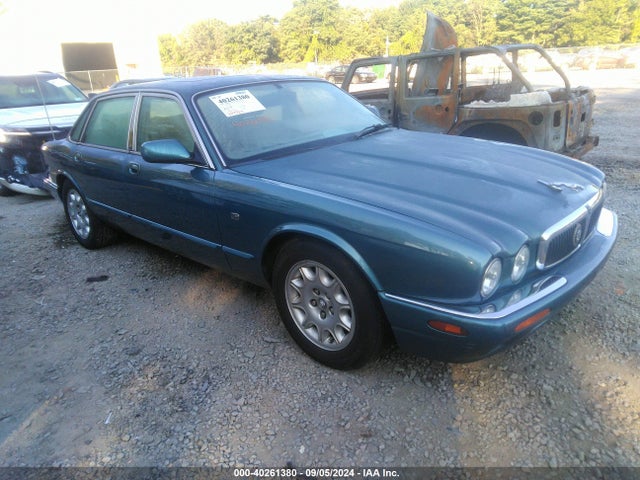 1999 JAGUAR XJ8 SAJHX1046XC860972 Photo 0