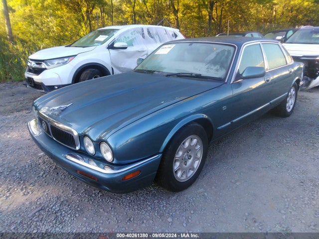 1999 JAGUAR XJ8 SAJHX1046XC860972 Photo 1