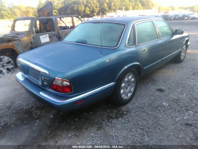 1999 JAGUAR XJ8 SAJHX1046XC860972 Photo 3
