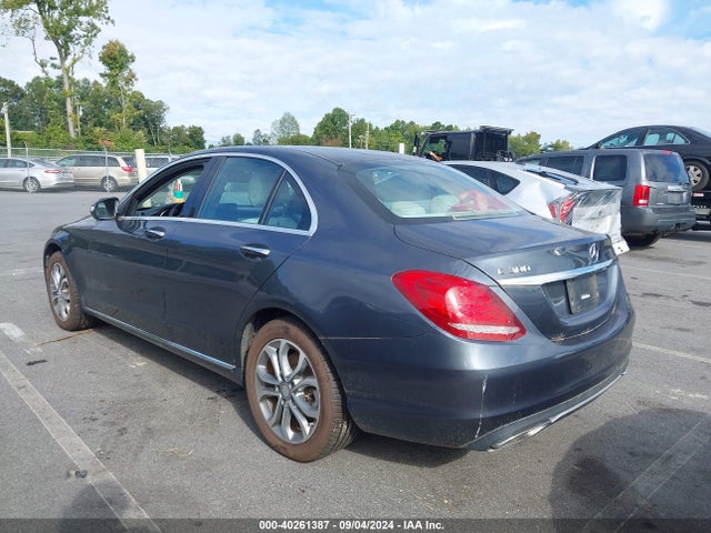 55SWF4KB3FU007922 Mercedes-Benz C 300 4matic/luxury 4matic/sport 4matic