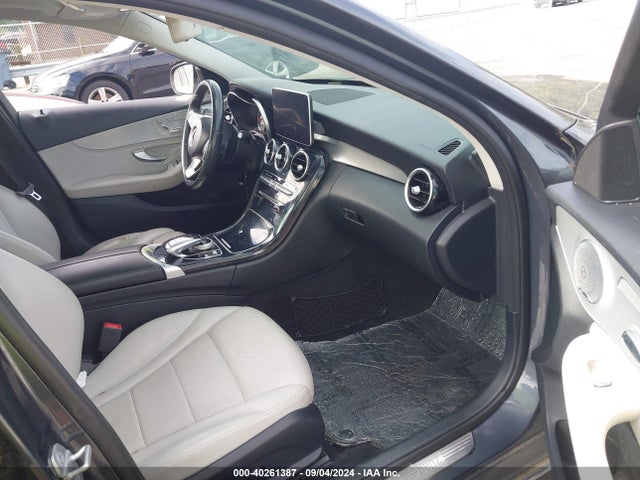 55SWF4KB3FU007922 Mercedes-Benz C 300 4matic/luxury 4matic/sport 4matic