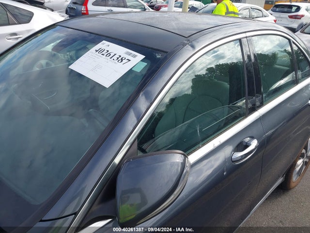 55SWF4KB3FU007922 Mercedes-Benz C 300 4matic/luxury 4matic/sport 4matic