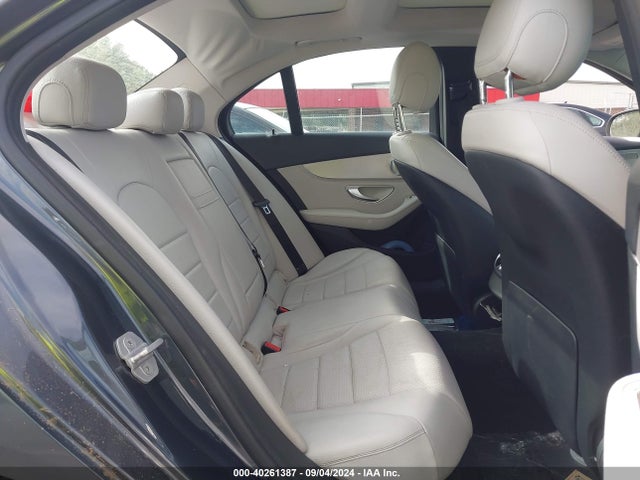55SWF4KB3FU007922 Mercedes-Benz C 300 4matic/luxury 4matic/sport 4matic