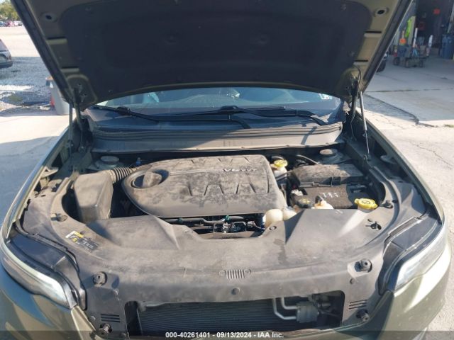 1C4PJMDX2KD251608 Jeep Cherokee Limited 4x4
