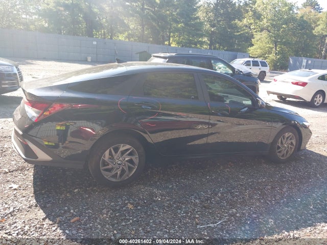 Hyundai ELANTRA SEL 2024 KMHLM4DGXRU641478 Image 13