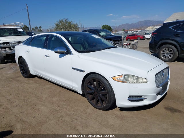 2012 JAGUAR XJ SAJWA2GB5CLV33931 Photo 0