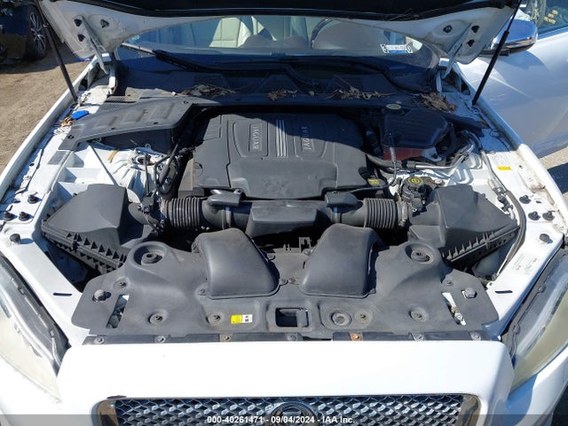 2012 JAGUAR XJ SAJWA2GB5CLV33931 Photo 9