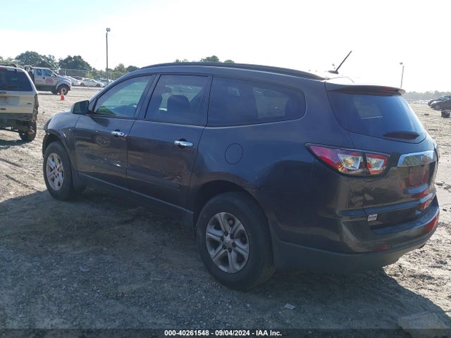 Chevrolet Traverse Ls 2015 1GNKRFKD8FJ139062 Image 3