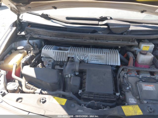 JTDKN3DU6F1883016 Toyota Prius Three