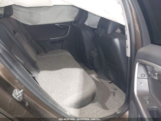 YV4612HK8G1008681 Volvo V60 Cross Country T5